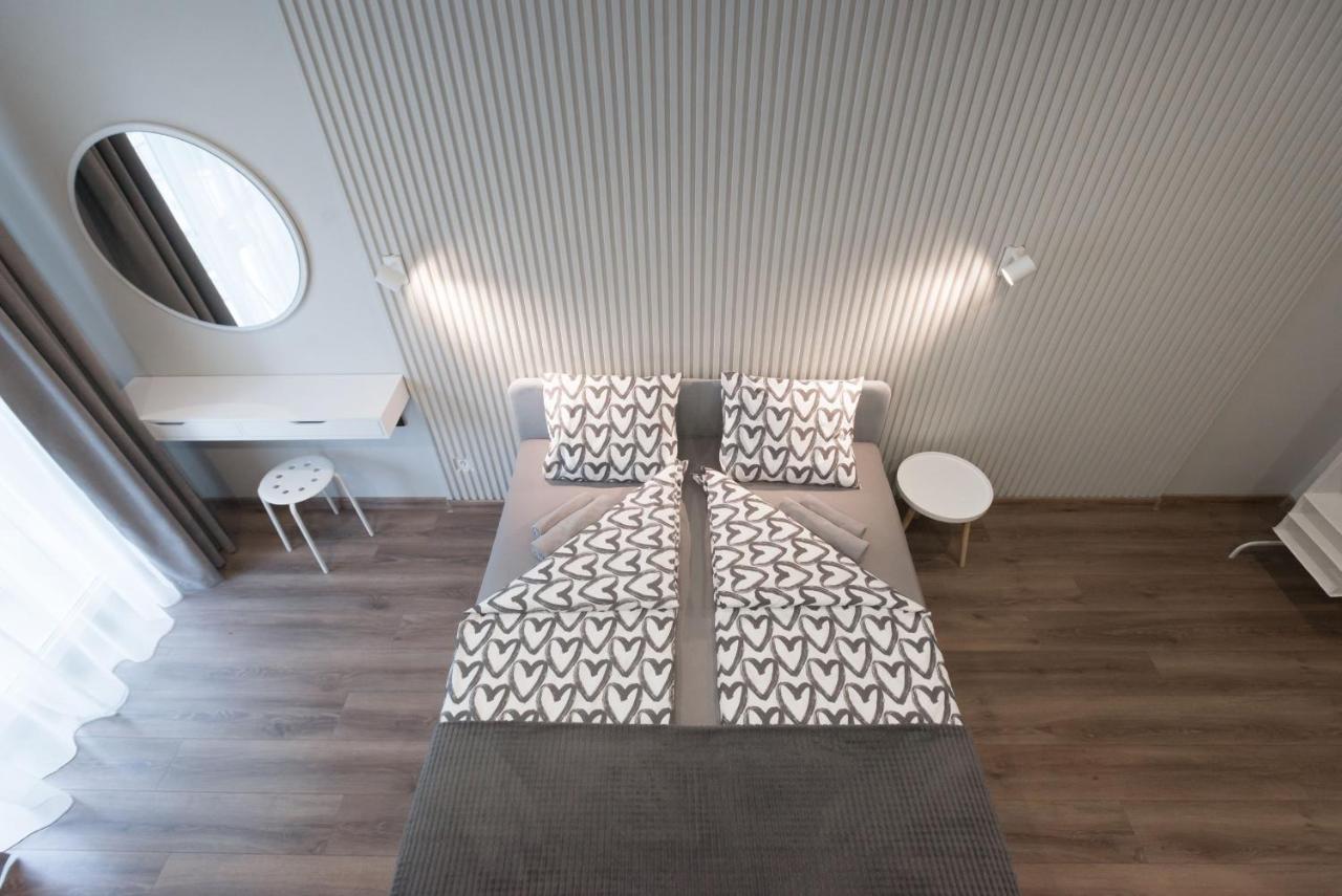Scandinavian Apartment Elegant Lviv Eksteriør bilde